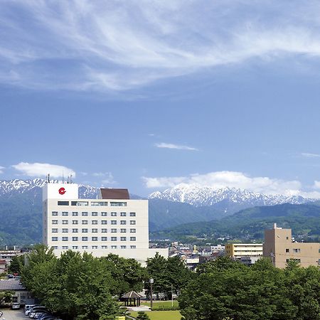 Hotel Granmirage Uozu Eksteriør bilde