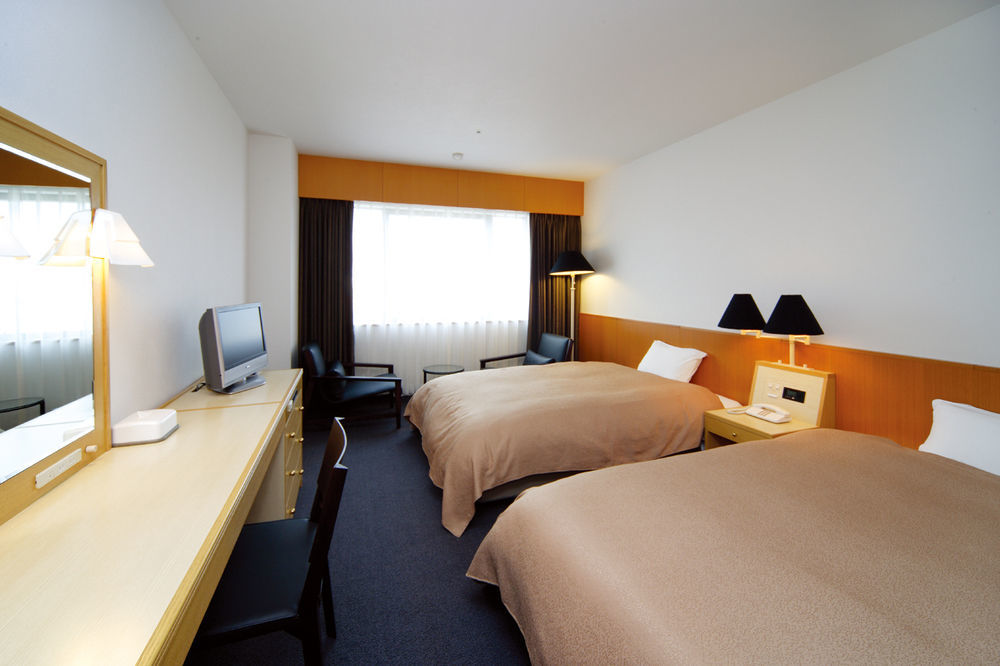 Hotel Granmirage Uozu Eksteriør bilde